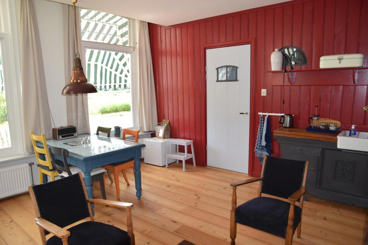 Huisje Onder De Linden Munnekeburen Esterno foto